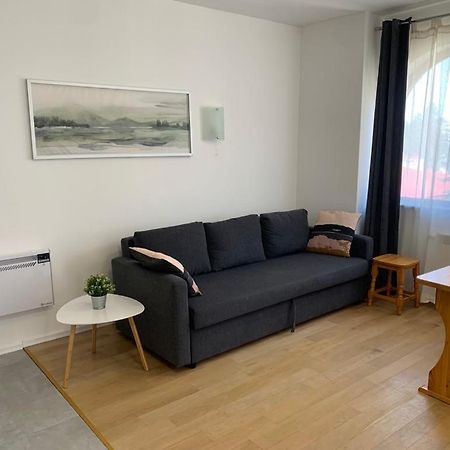 Flora Clover One Bedroom Apartment Nr. 18 Borowez Exterior foto
